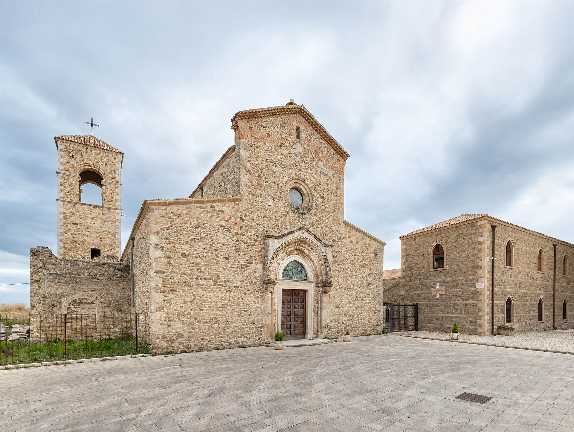 Santuario di S. Maria La Sanità del Casale